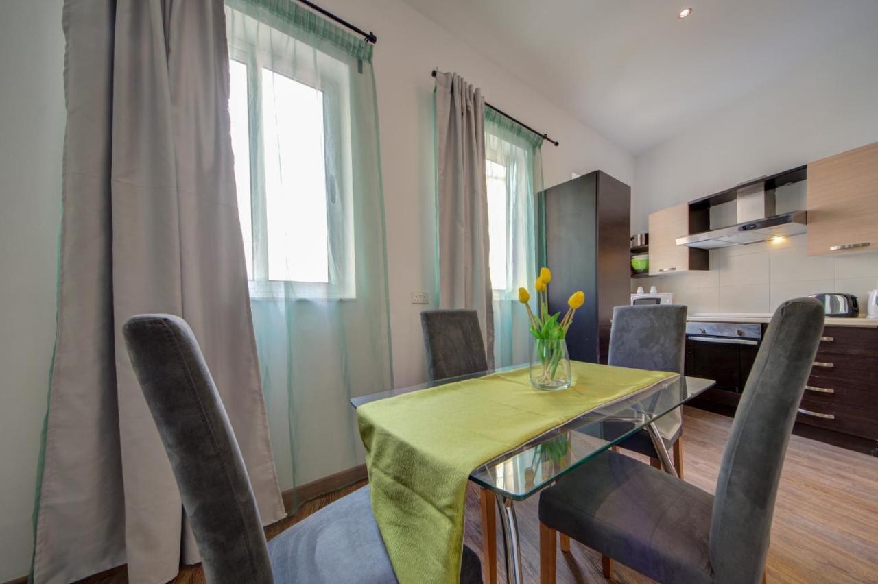 Sapphire Residences - Sliema 2 Bedroom Apartments With Views By Shortletsmalta Dış mekan fotoğraf
