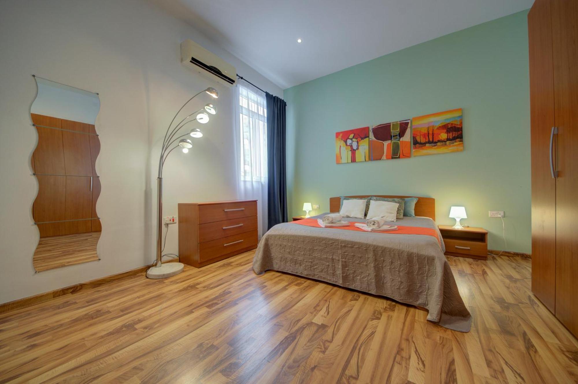 Sapphire Residences - Sliema 2 Bedroom Apartments With Views By Shortletsmalta Dış mekan fotoğraf