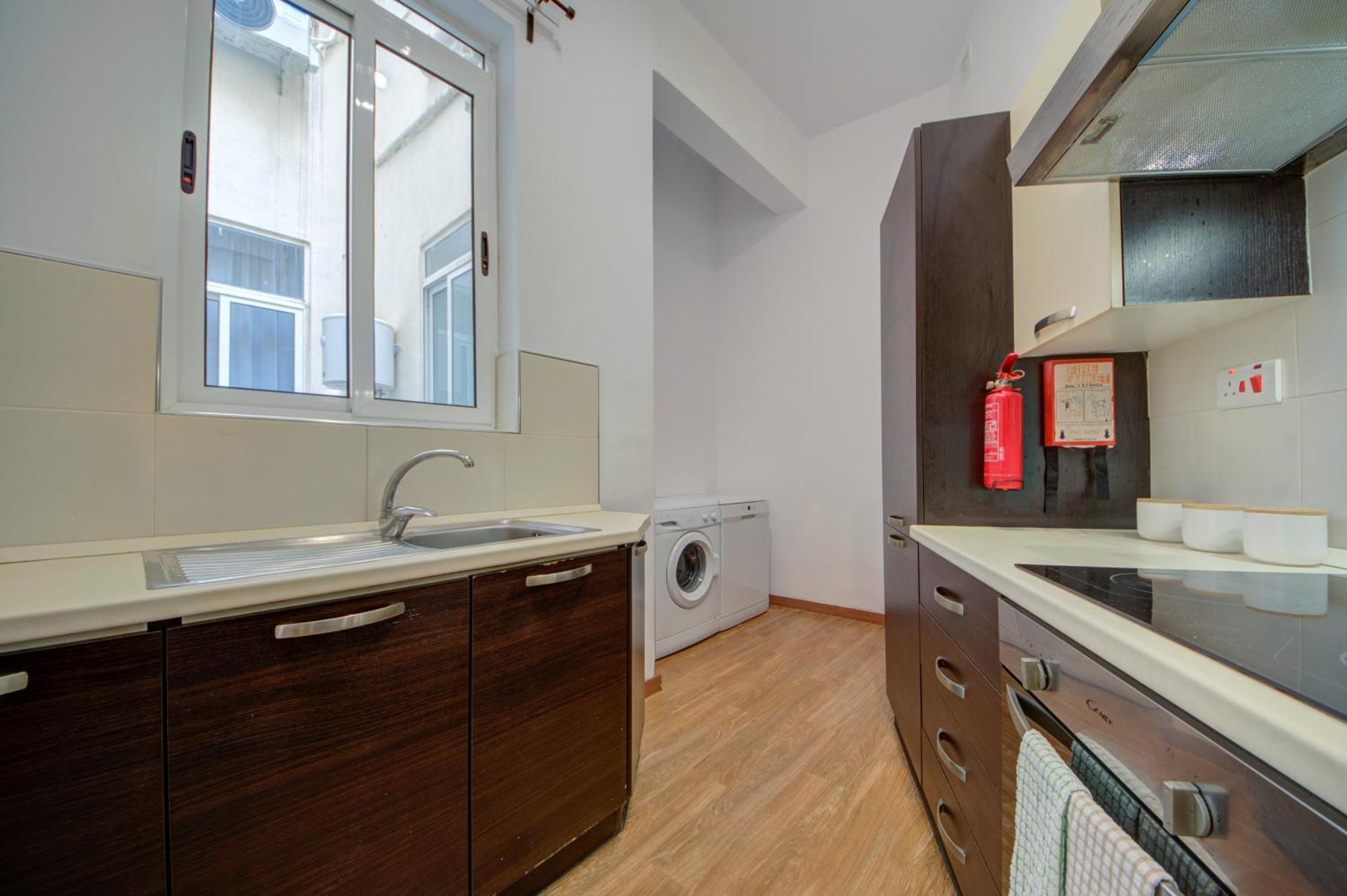 Sapphire Residences - Sliema 2 Bedroom Apartments With Views By Shortletsmalta Dış mekan fotoğraf
