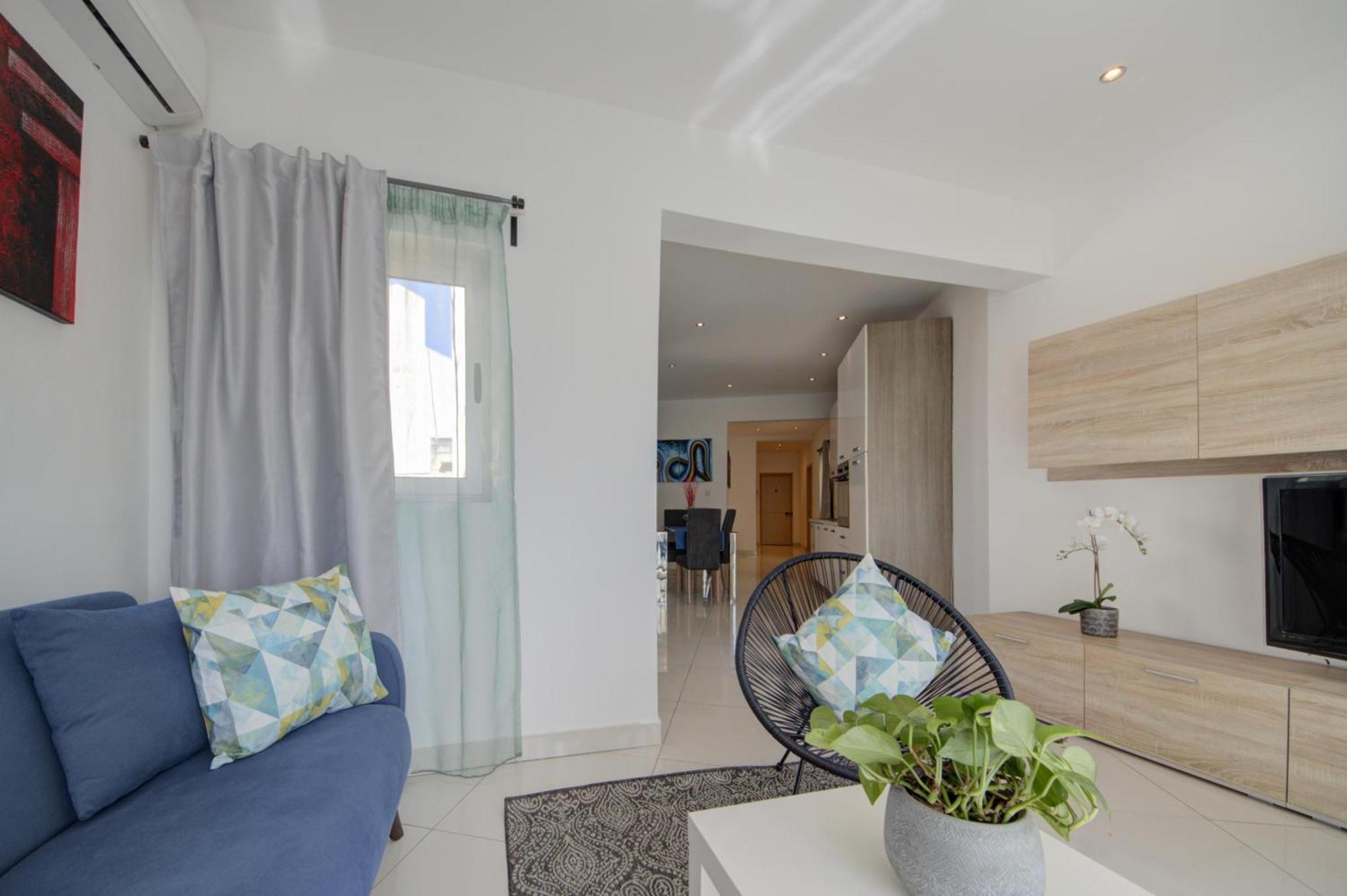 Sapphire Residences - Sliema 2 Bedroom Apartments With Views By Shortletsmalta Dış mekan fotoğraf