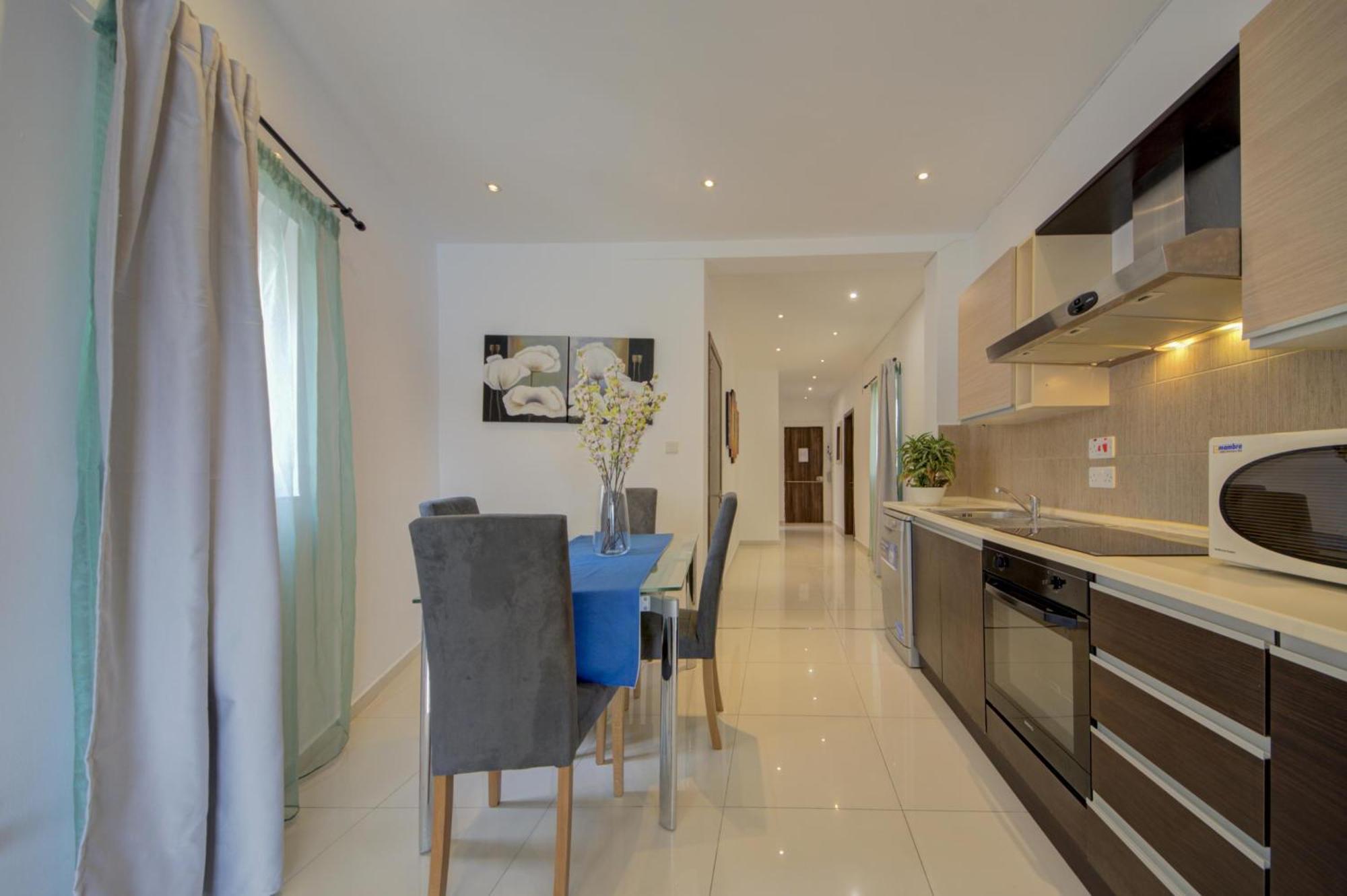 Sapphire Residences - Sliema 2 Bedroom Apartments With Views By Shortletsmalta Dış mekan fotoğraf