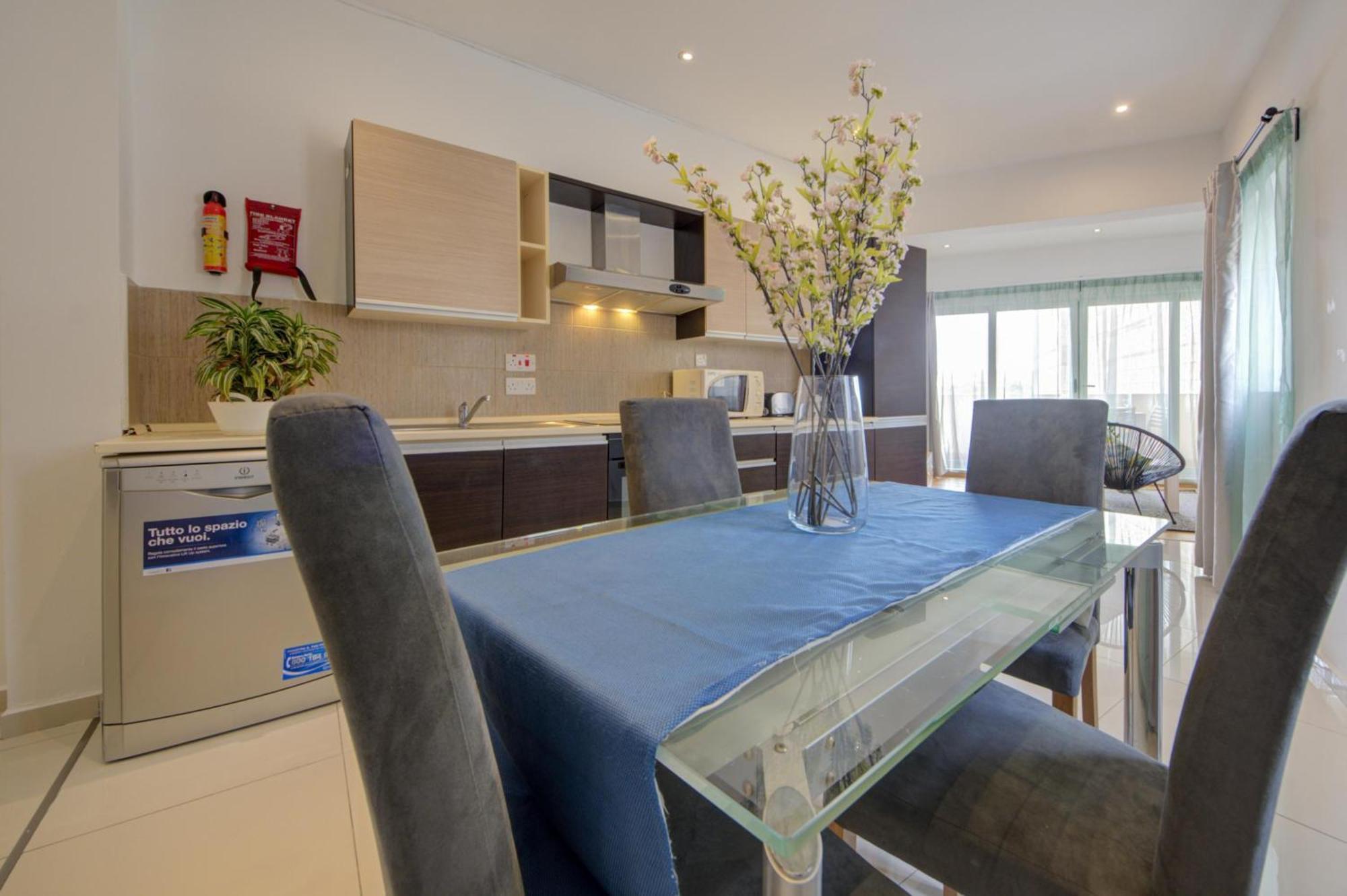 Sapphire Residences - Sliema 2 Bedroom Apartments With Views By Shortletsmalta Dış mekan fotoğraf
