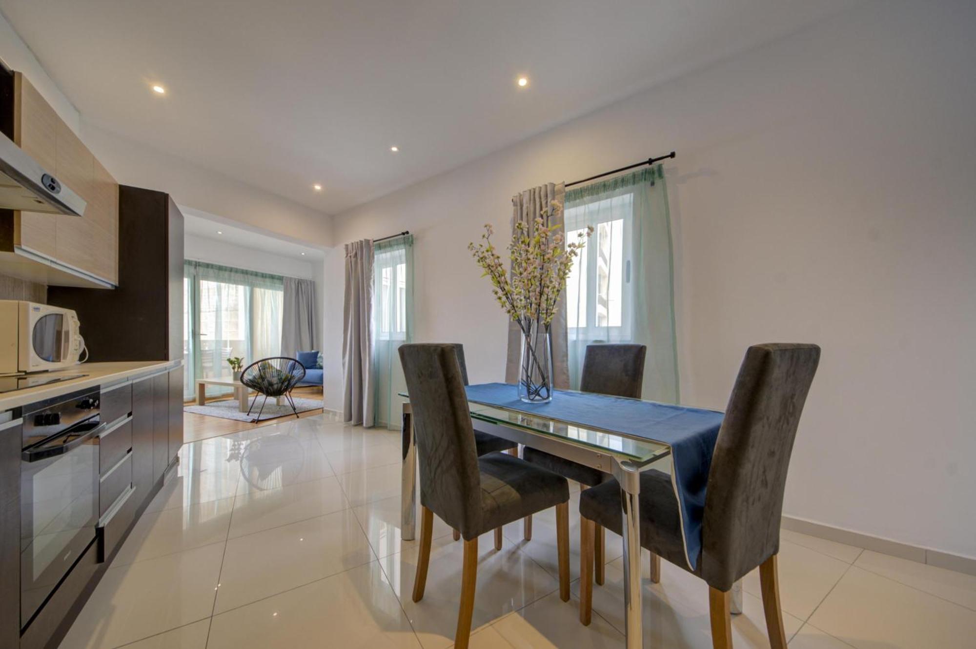 Sapphire Residences - Sliema 2 Bedroom Apartments With Views By Shortletsmalta Dış mekan fotoğraf